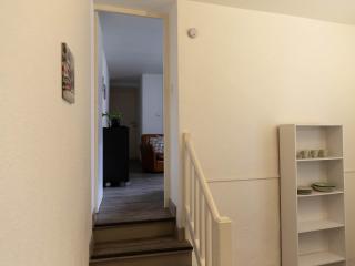 P1 meublé au 2éme étage d'une résidence étudiante  quartier gare Arènes disponible le 14 mai 2024